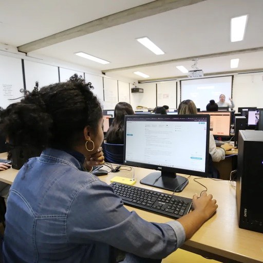 Arte de divulgação do Pé-de-Meia Licenciaturas 2026